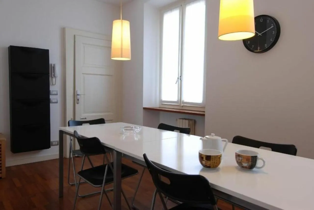 Sarpi Apartamento Milão 0*,